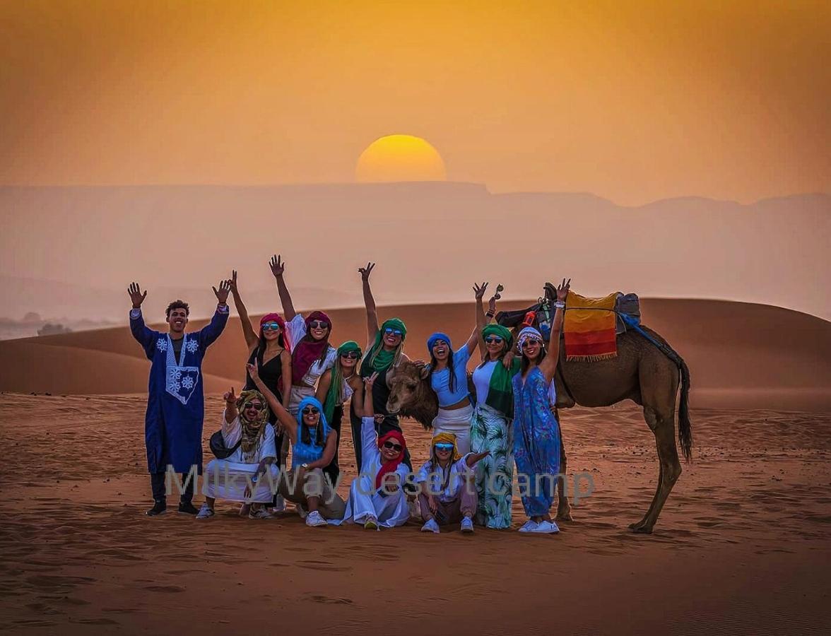 Milky Way Desert Camp メルズーガ エクステリア 写真