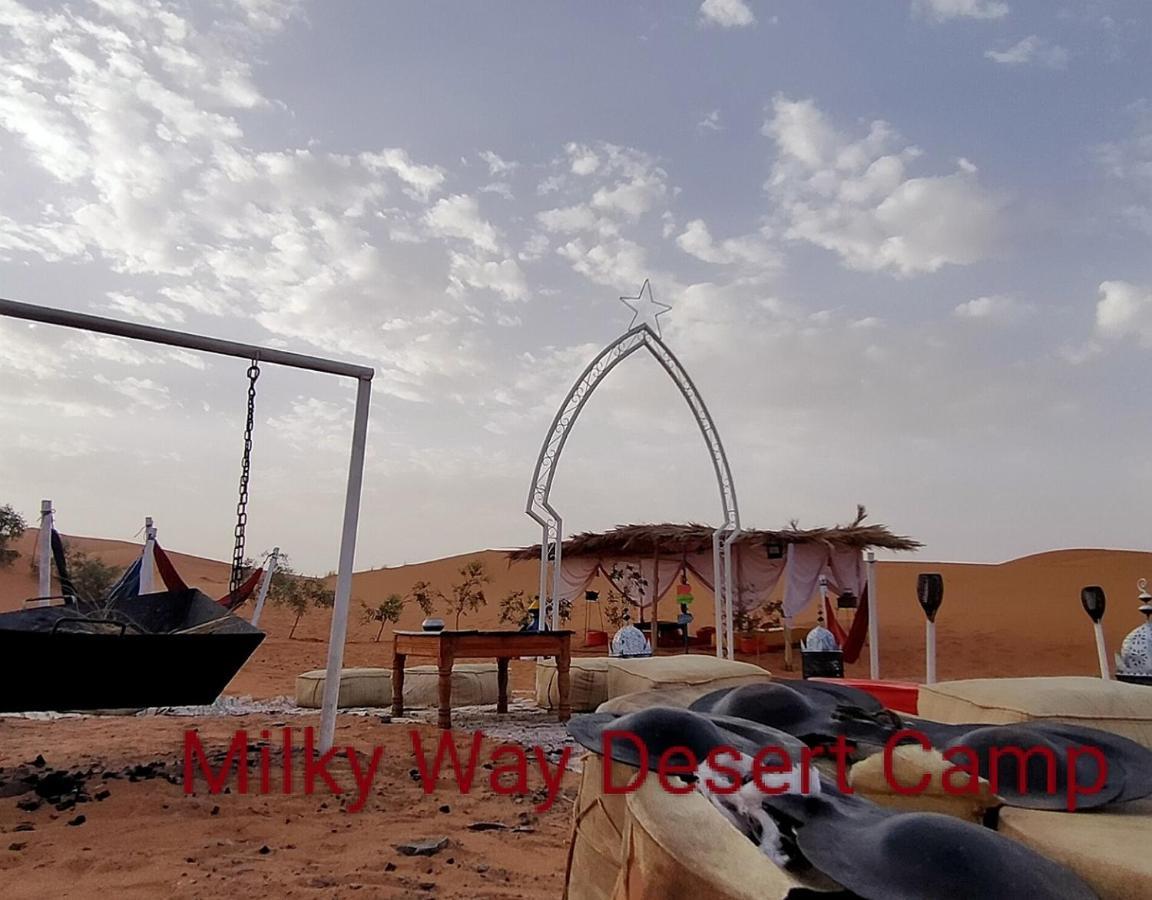 Milky Way Desert Camp メルズーガ エクステリア 写真